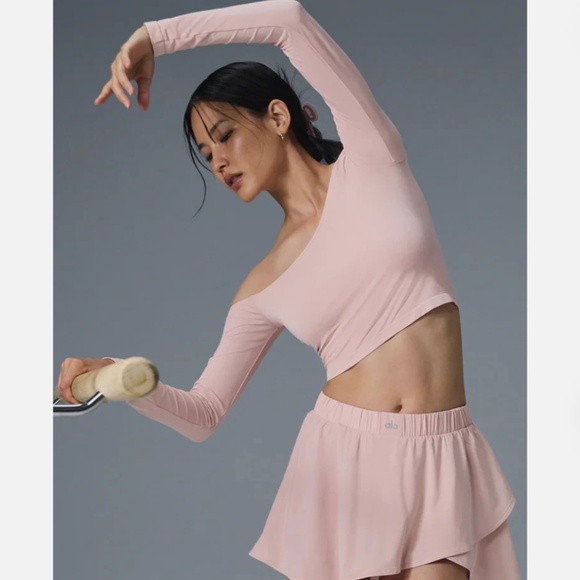 Alo Asymmetric Sheer Glow Long Sleeve Pink S - Picture 1 of 13